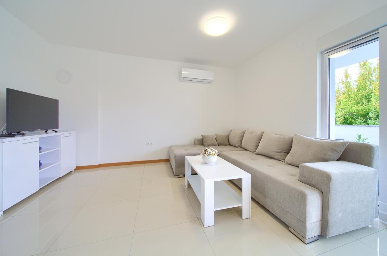 فيلا Adria House Sveti Anton  المظهر الخارجي الصورة